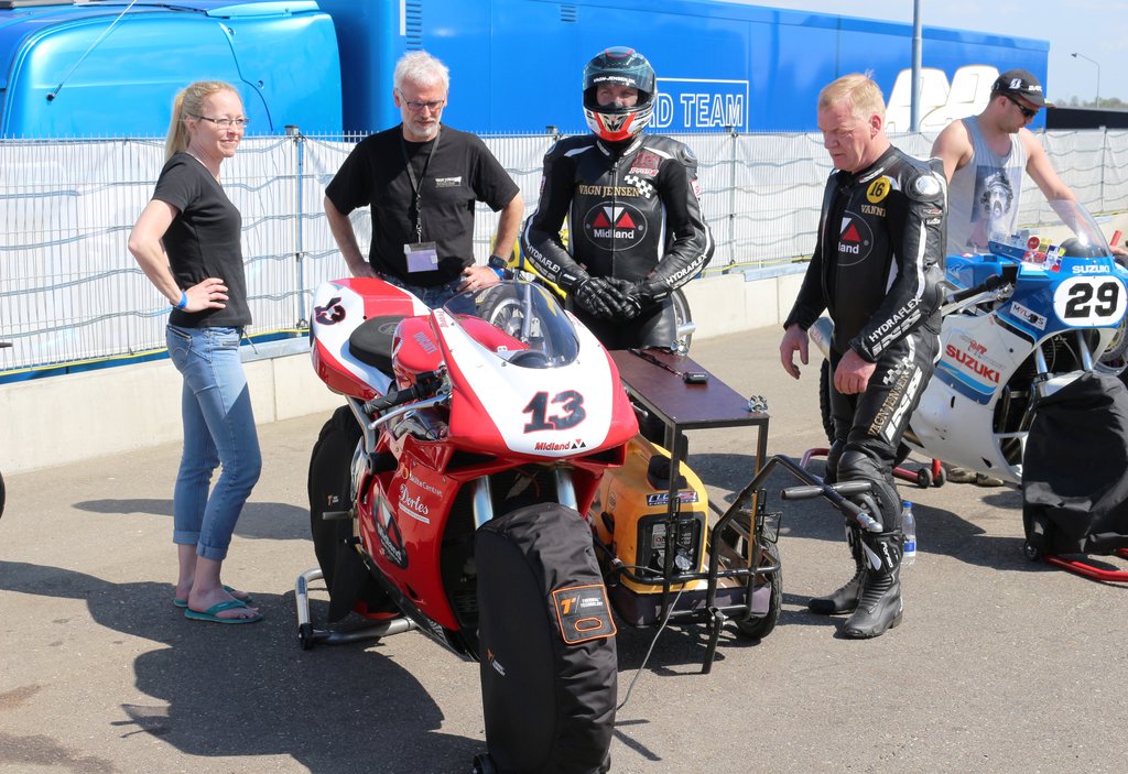 René Prangs Ducati 916 er bygget op igen
(Foto: Erling Prang)